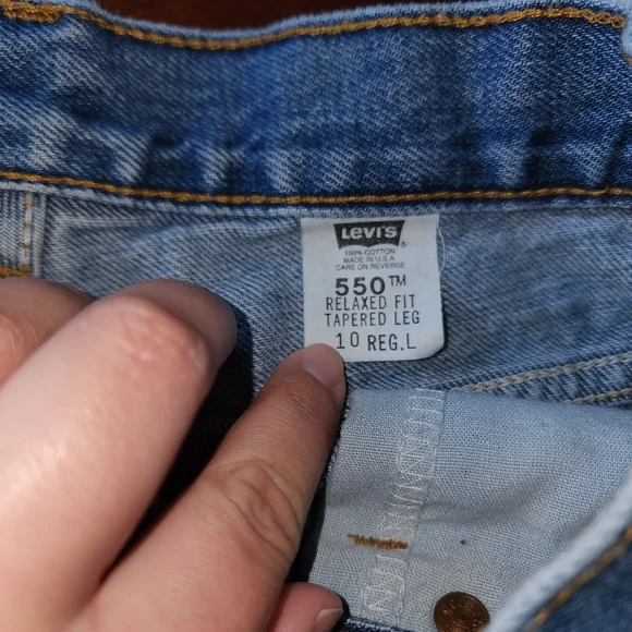 Vintage Levis Jean Shorts 550 Blue Jeans  Cut Off Light Blue Made USA Women's 10 - Picture 13 of 14